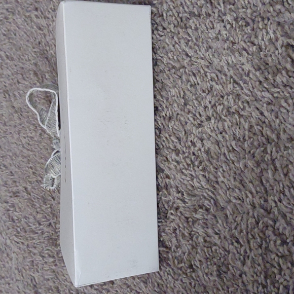 Authentic Chanel Gift Bag - Picture 5 of 9